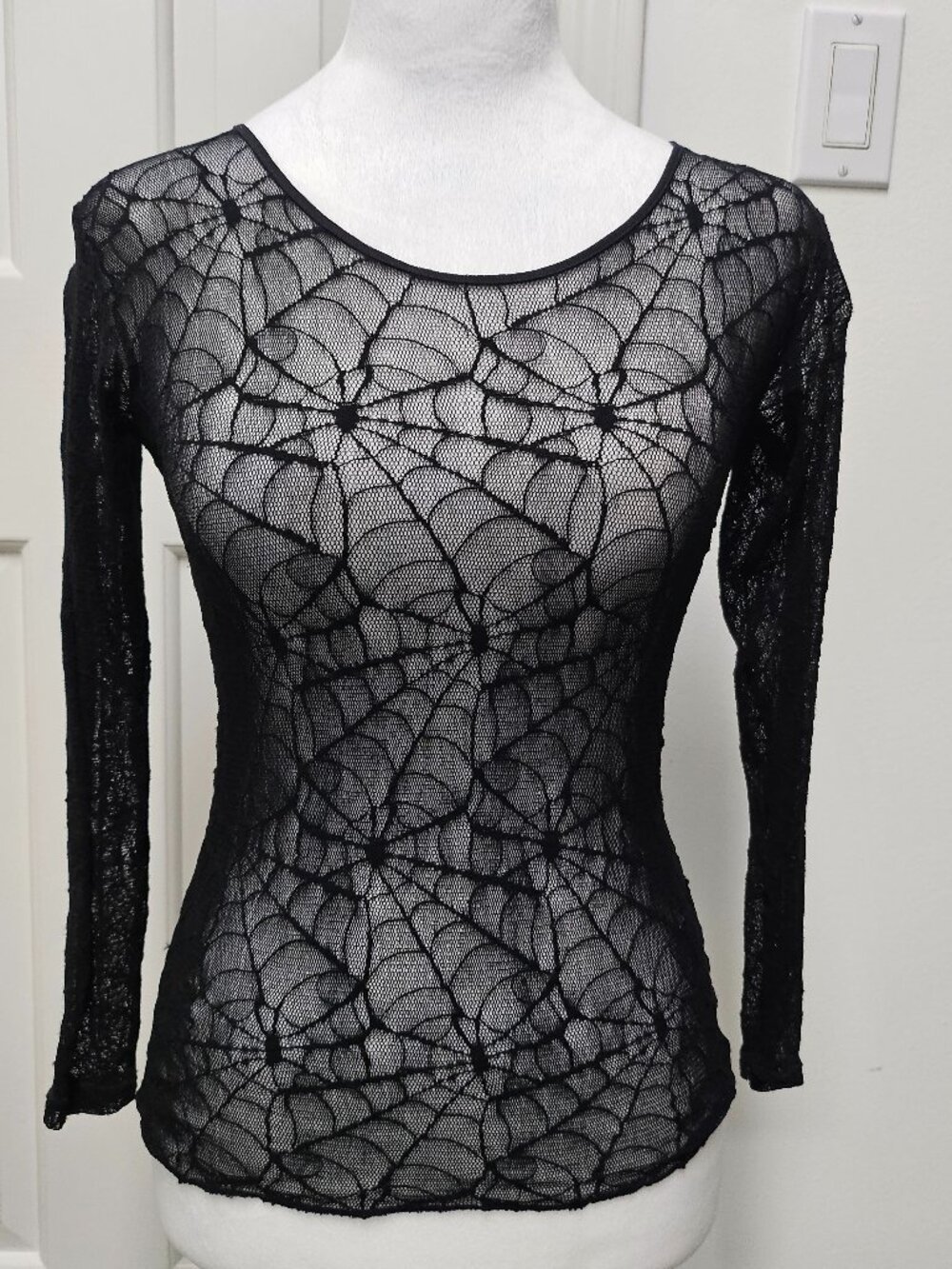See through cobweb design black long sleeved top - OS